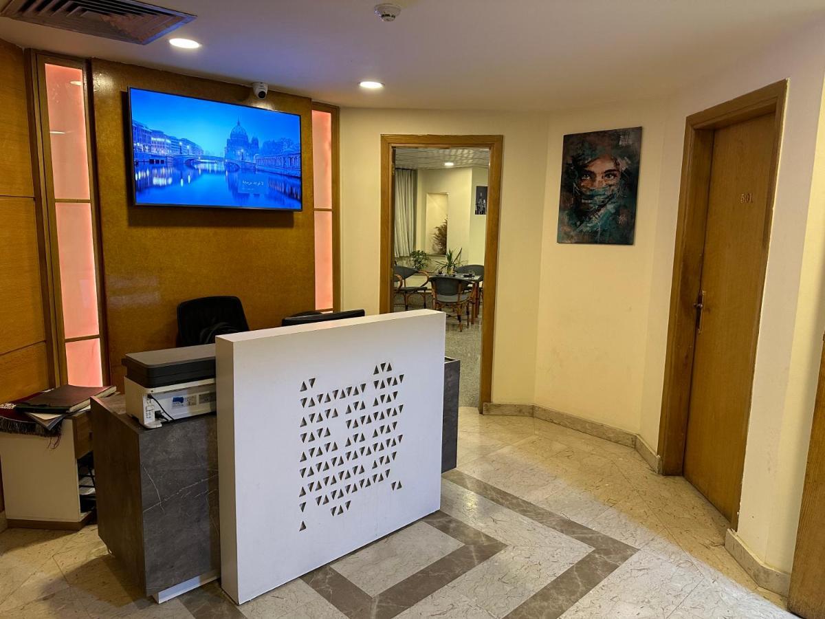 Egy Days Hotel 3*